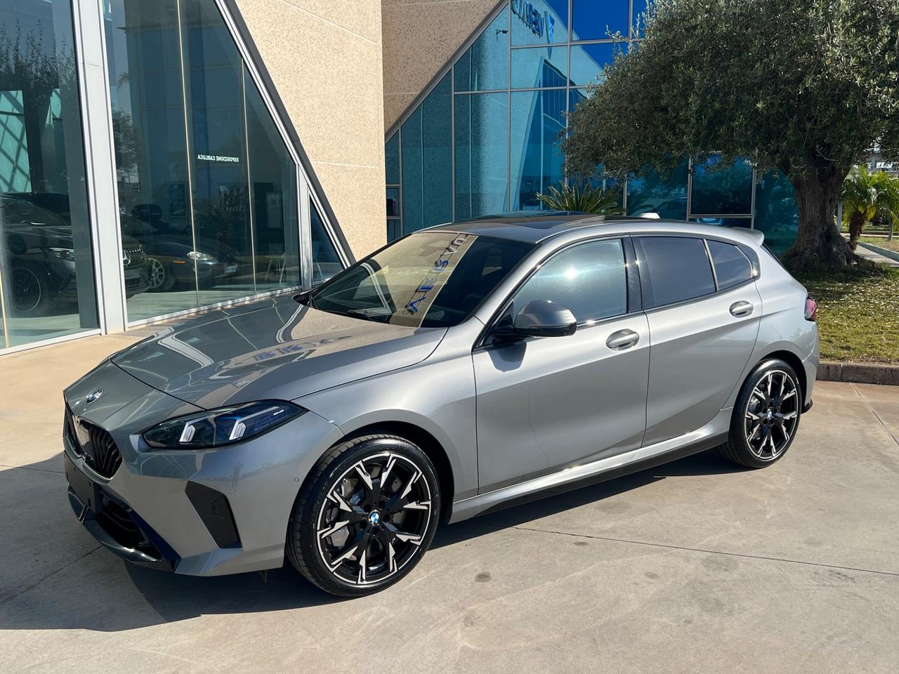 Bmw 118d MSport Pro possibilità noleggio no scoring