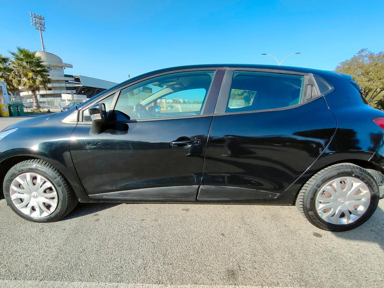 Renault Clio 1.5 dCi 8V 75CV 5 porte Costume National