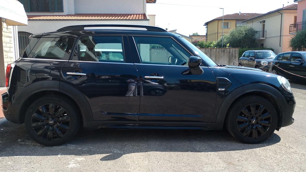 MINI Cooper Countryman HYPE