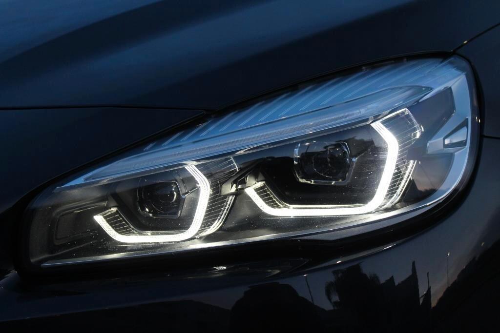 BMW 216d A.T. *FULL LED *NAVI