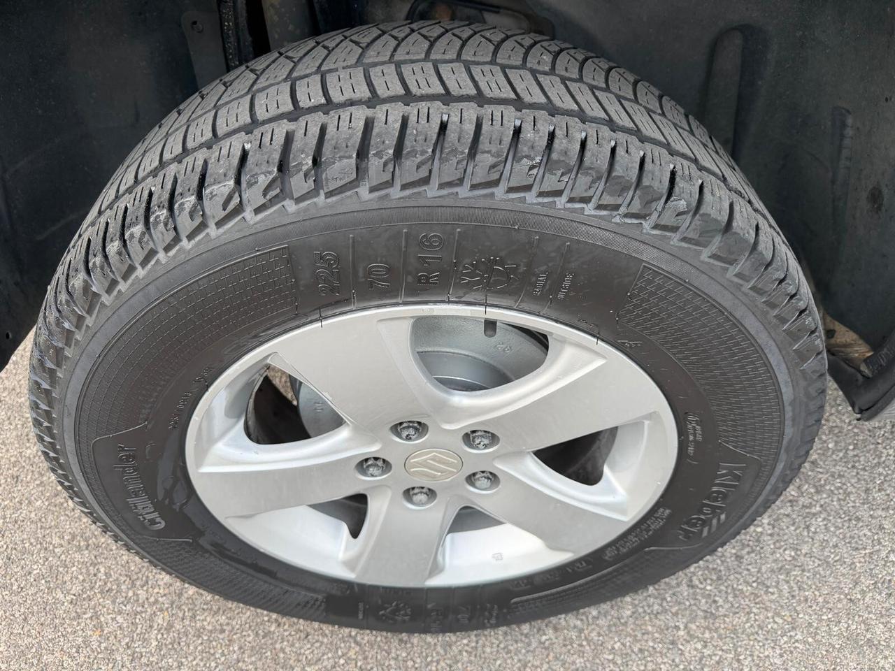 Suzuki Grand Vitara 1.9 DDiS 5 porte
