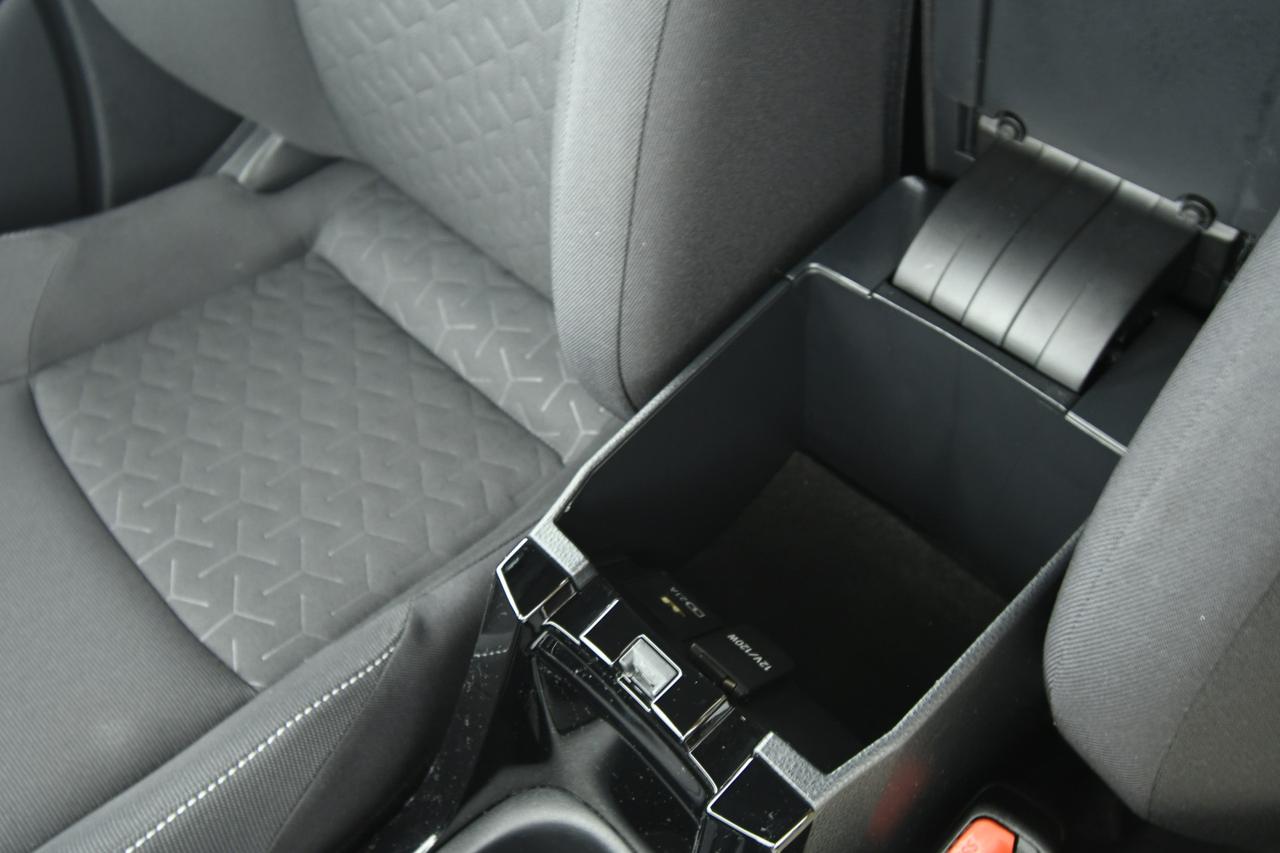 TOYOTA Corolla Touring Sports 1.8h Business cvt NEOPATENTATI+CAMERA+ACC