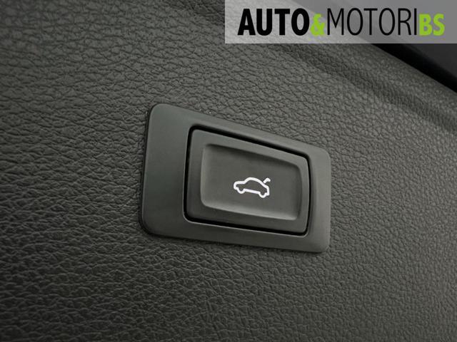 AUDI Q5 40 TDI quattro S tronic Business Sport