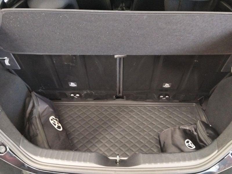 Toyota Aygo X 1.0B (72 CV) Active