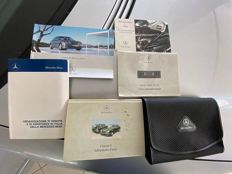 Mercedes-Benz Classe E E 200 Kompressor cat Classic