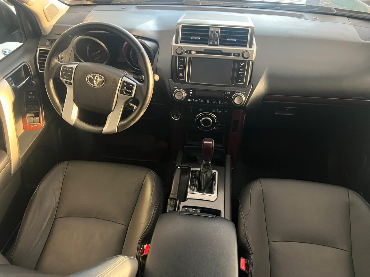 Toyota Land Cruiser 5p 2.8 d-4d Lounge AUTOMATICA + GANCIO TRAINO IVA ESCLUSA