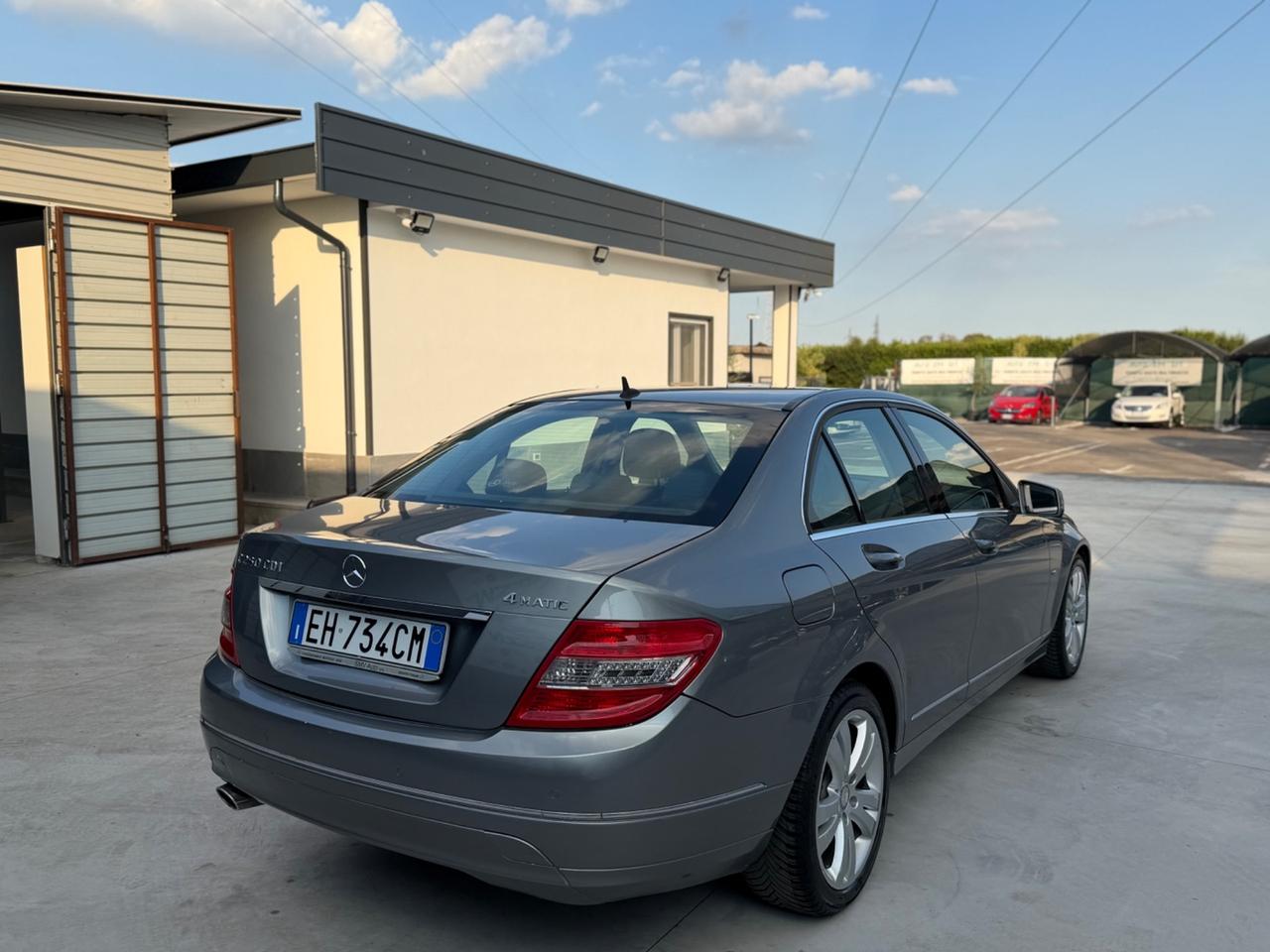 C 250 CDI 4Matic BlueEFFICIENCY Avantgarde AMG