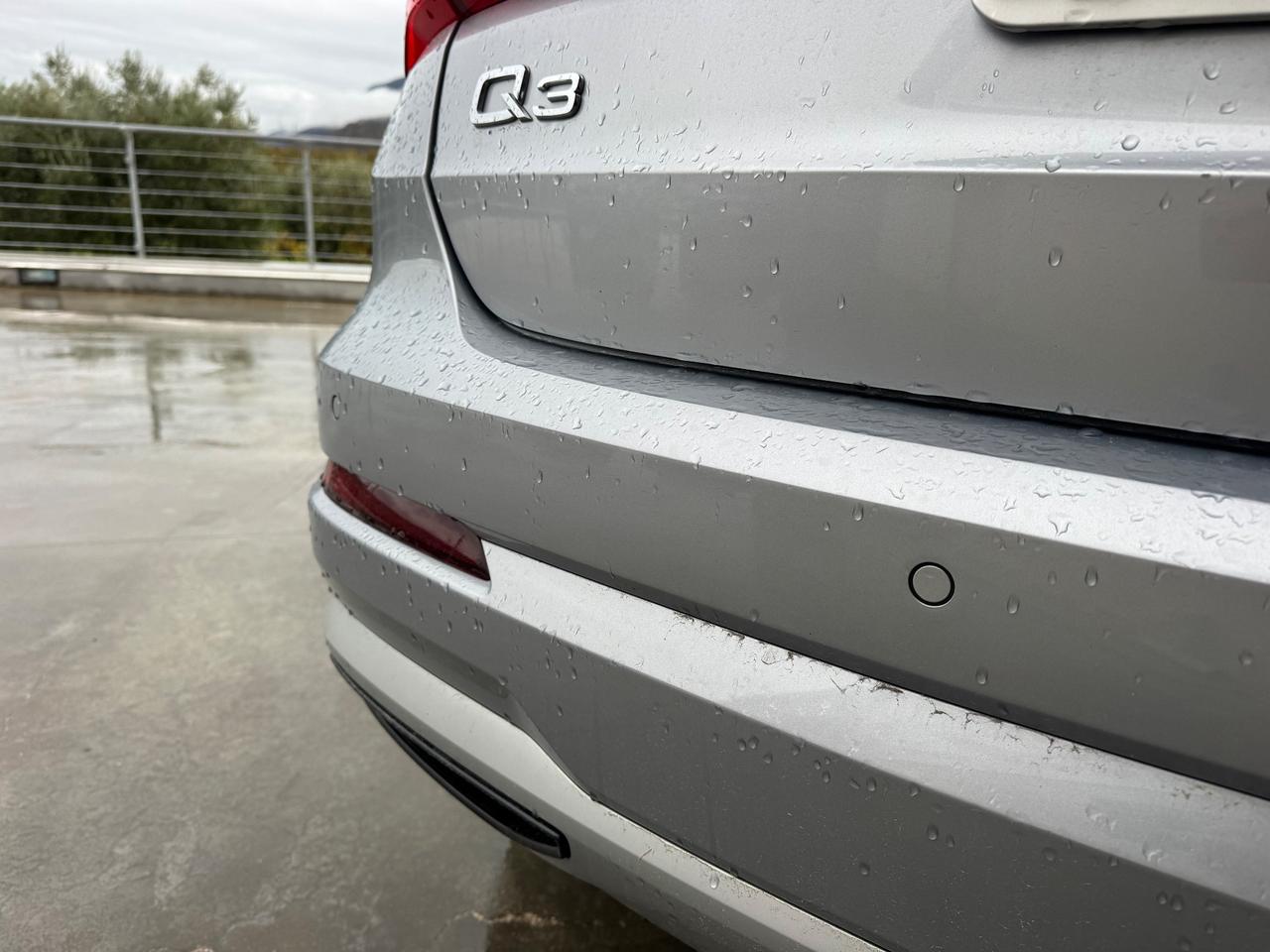 Audi Q3 40 TDI quattro S tronic Business Advanced