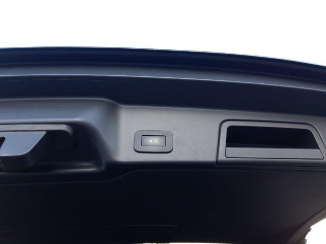 LAND ROVER Range Rover Evoque 2.0D I4 163 CV AWD Auto R-Dynamic HSE