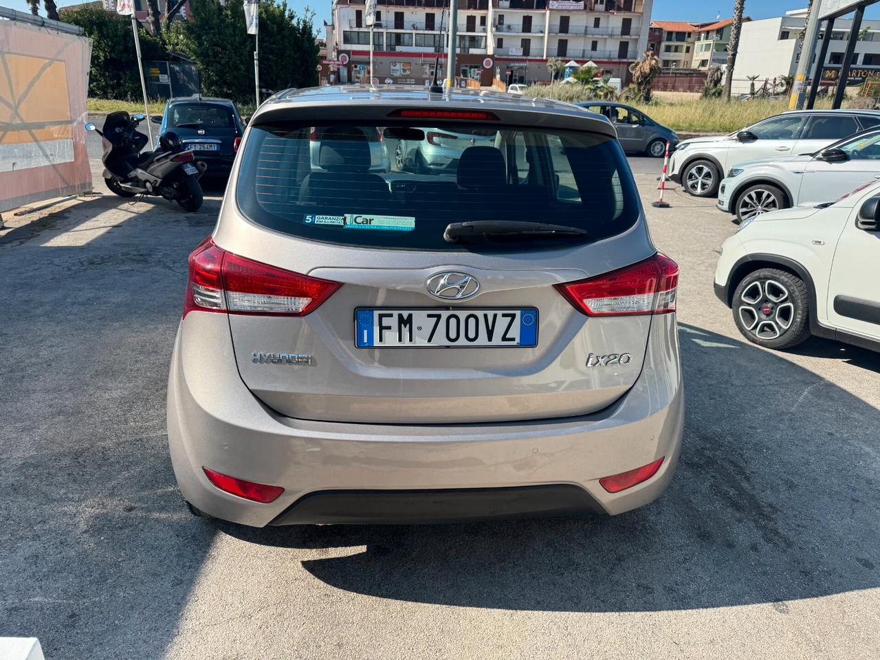 93000KM HYUNDAI IX20 1.4 BENZINA 90CV 2018