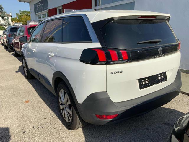 PEUGEOT 5008 5008 1.2 PureTch Active Business