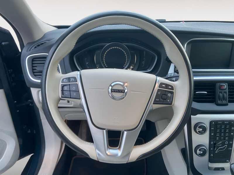 VOLVO V40 D2 Volvo Ocean Race