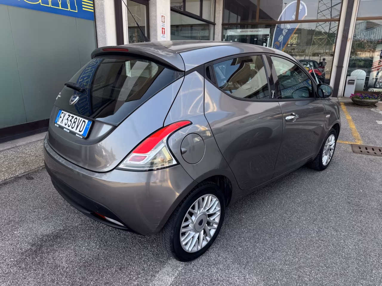 Lancia Ypsilon 1.2 69 CV Silver