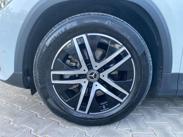 MERCEDES-BENZ GLA 220 d Automatic 4Matic Sport Plus
