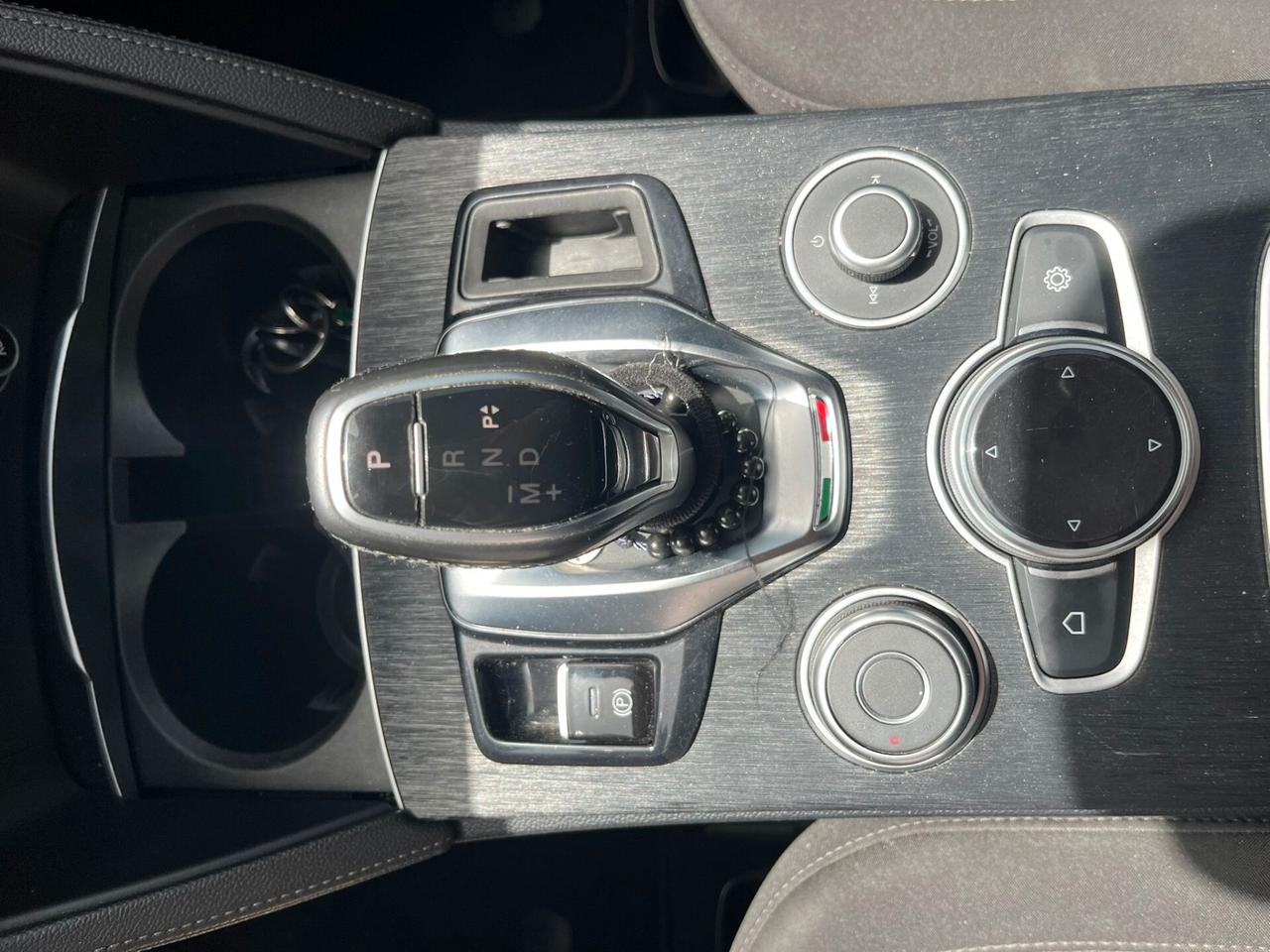 Alfa Romeo Stelvio 2.2 Turbodiesel 190 CV AT8 Q4 Business