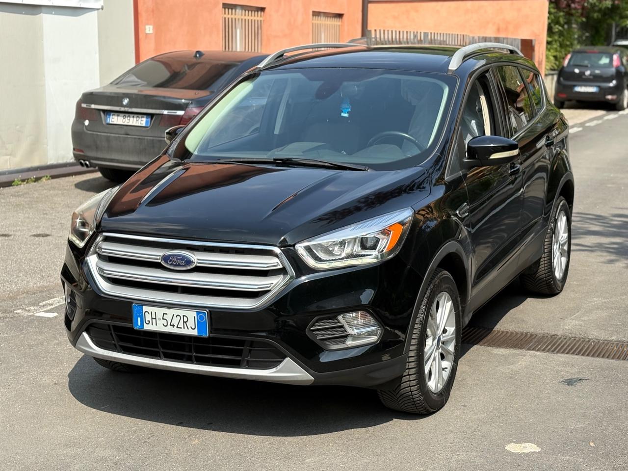 Ford Kuga 1.5 TDCI 120 CV S&S 2WD Titanium