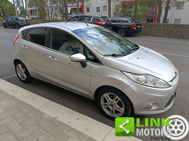 FORD Fiesta 1.4 aut. 5 porte Titanium