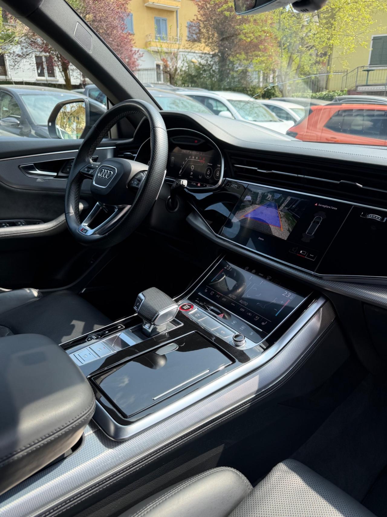 Audi RSQ8 TFSI V8 QUATTRO CARBOCERAMIC BANGOLUFSEN