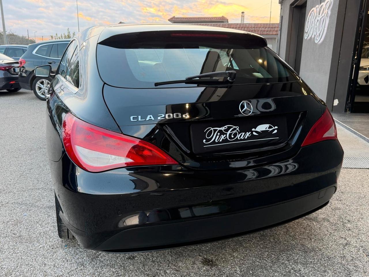 MERCEDES CLA 200D SHOOTING BRAKE SPORT 2.2 136CV OK NEOPATENTATO ANNO 2016