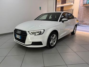 Audi A3 SPB 1.6 TDI Business 110/cv 2017