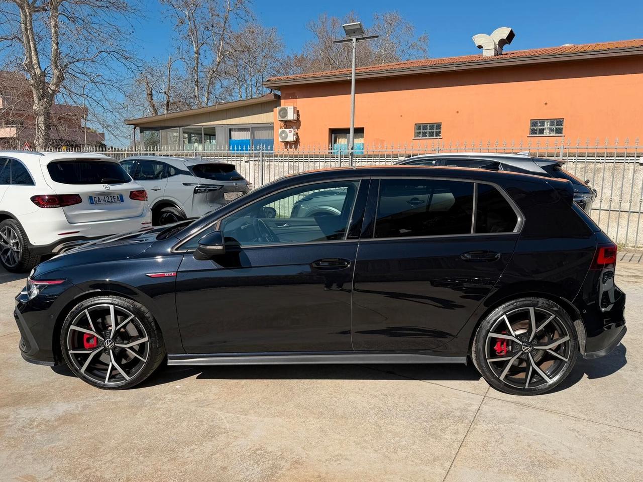 Volkswagen Golf 2.0 TSI GTI DSG