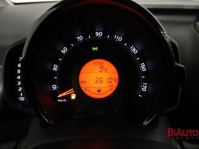 Toyota Aygo Aygo Connect 1.0 VVT-i 72 CV 5 porte x-fun