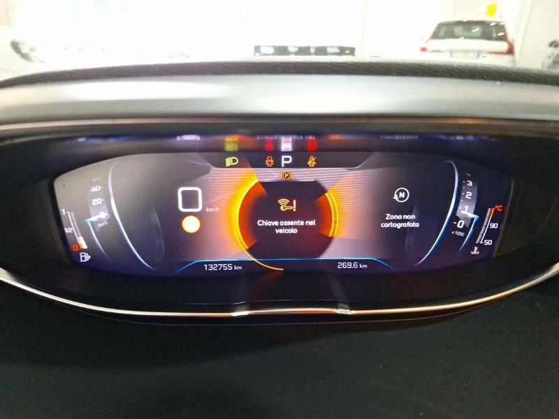 PEUGEOT 5008 BLUEHDI 130 ACTIVE BUSINESS EAT8 S/S AUT 5 PORTE SUV