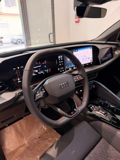 Audi Q5 SportBack TDI 150 kW MHEV+ S tronic quattro S-line Identity Black edition