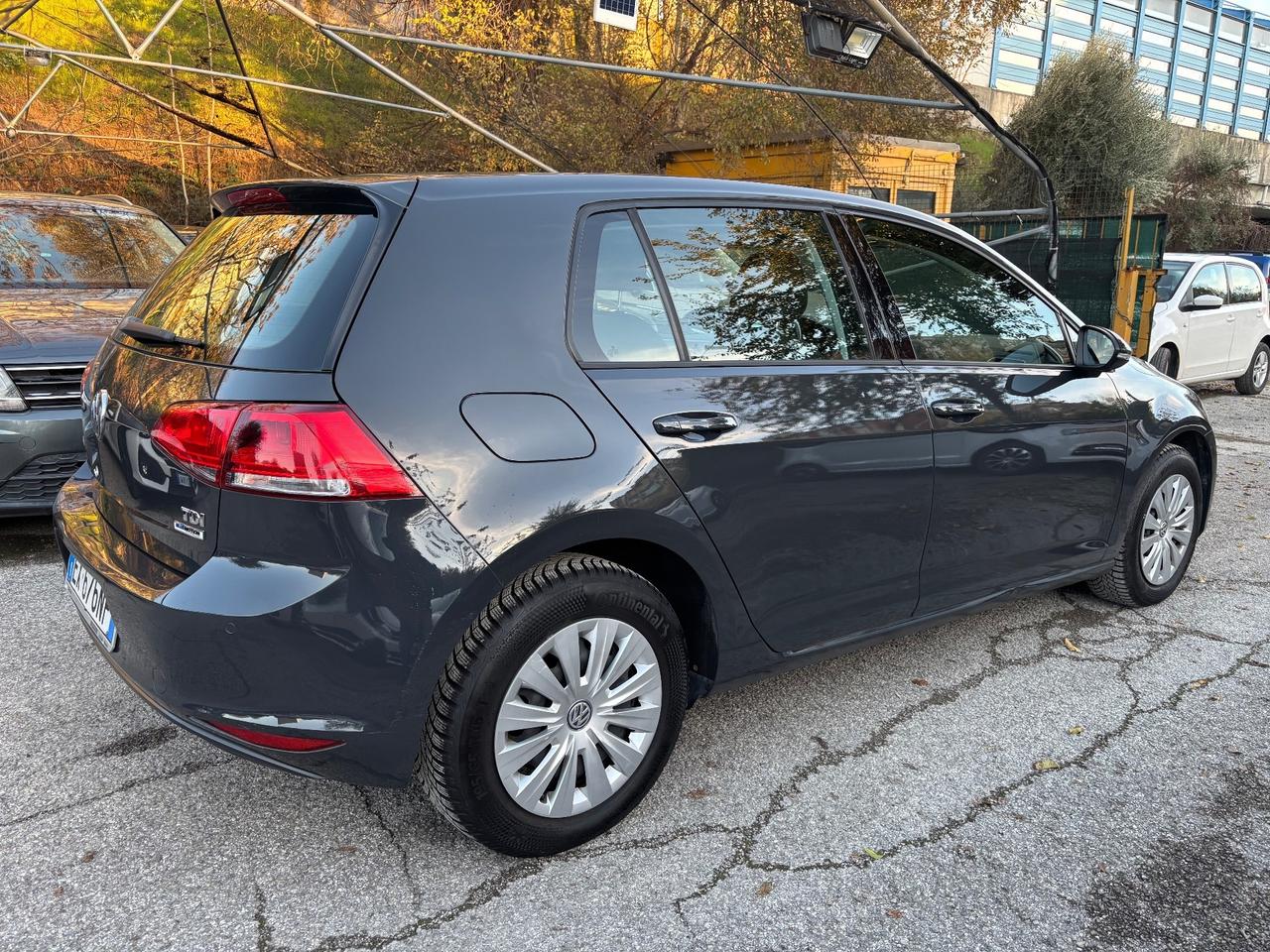 Volkswagen Golf 1.6 TDI 5p. Comfortline OK Neopatentati