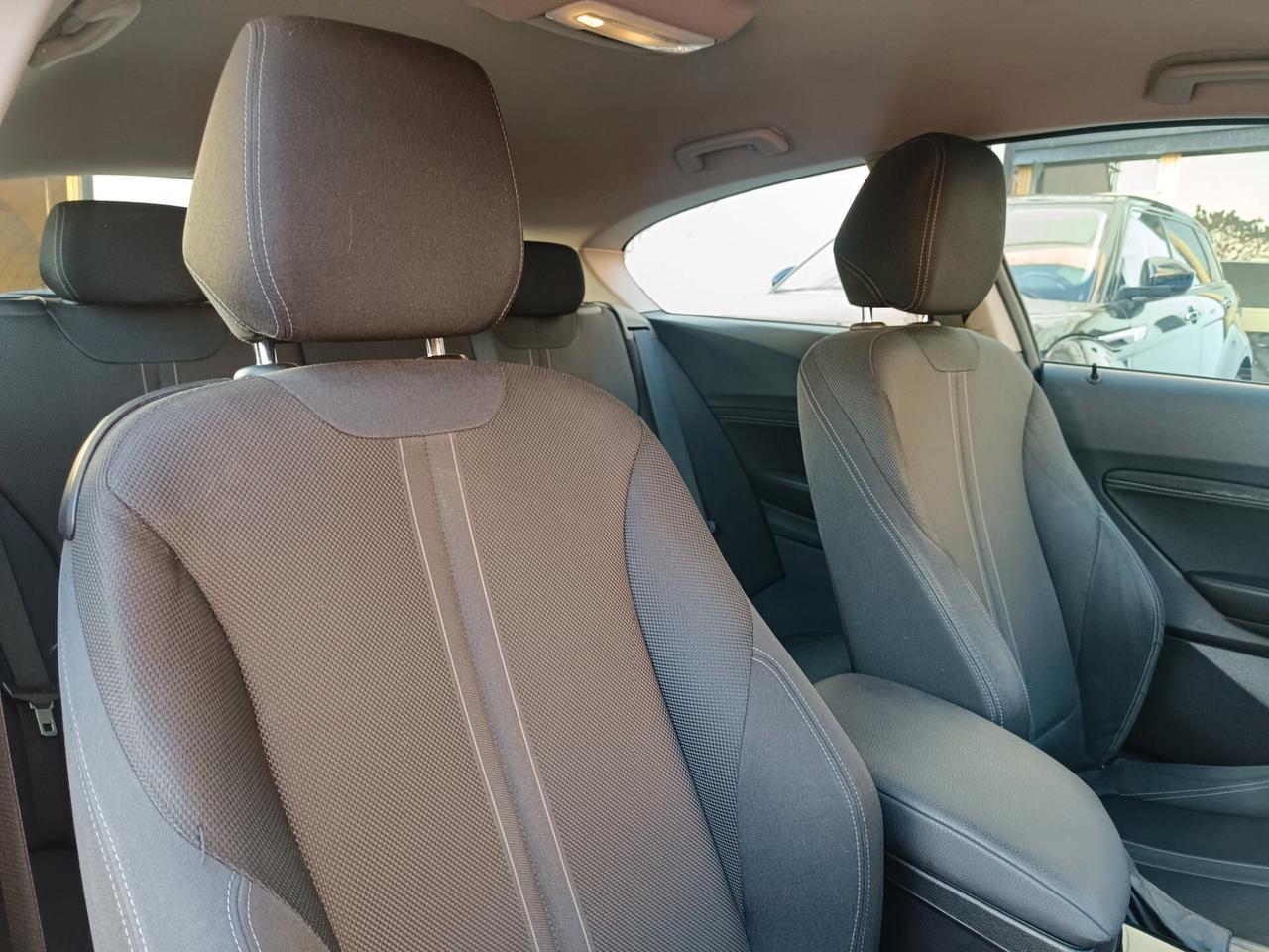 Bmw 118 118d 3p. Msport