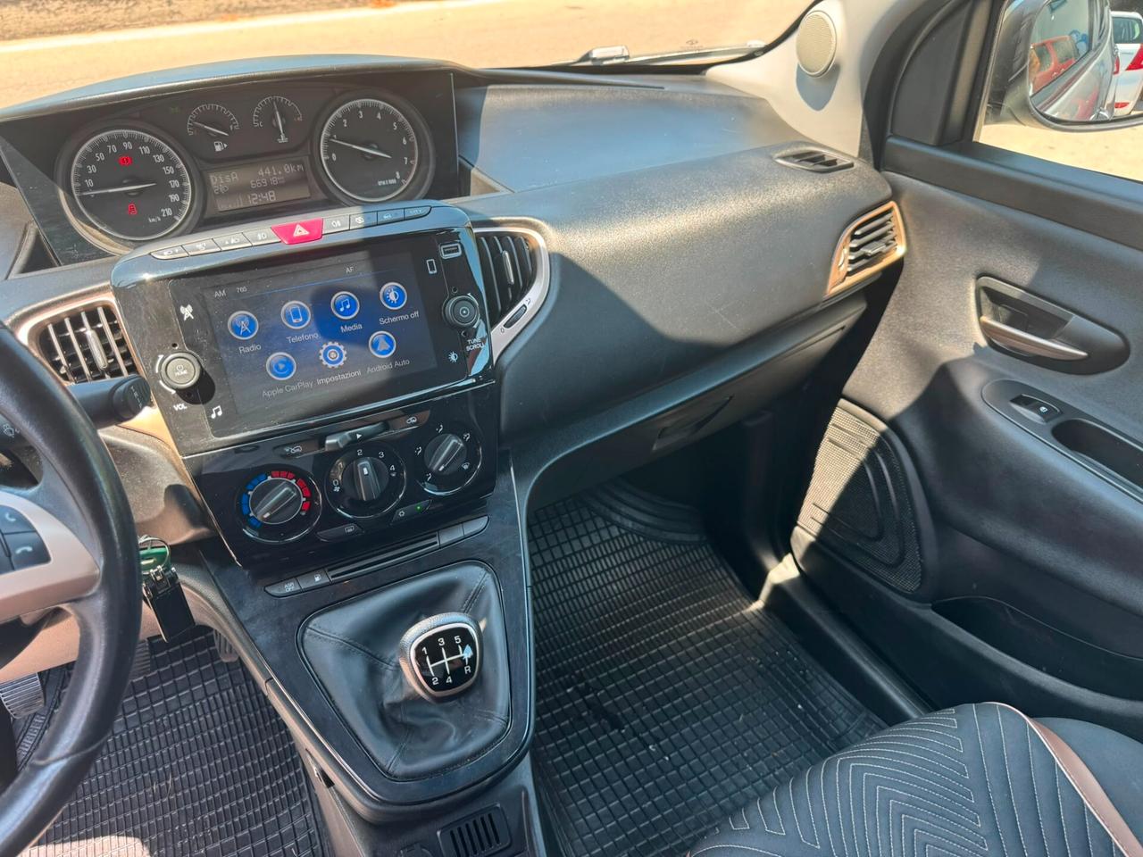 Lancia Ypsilon 1.2 GPL Alberta Ferretti