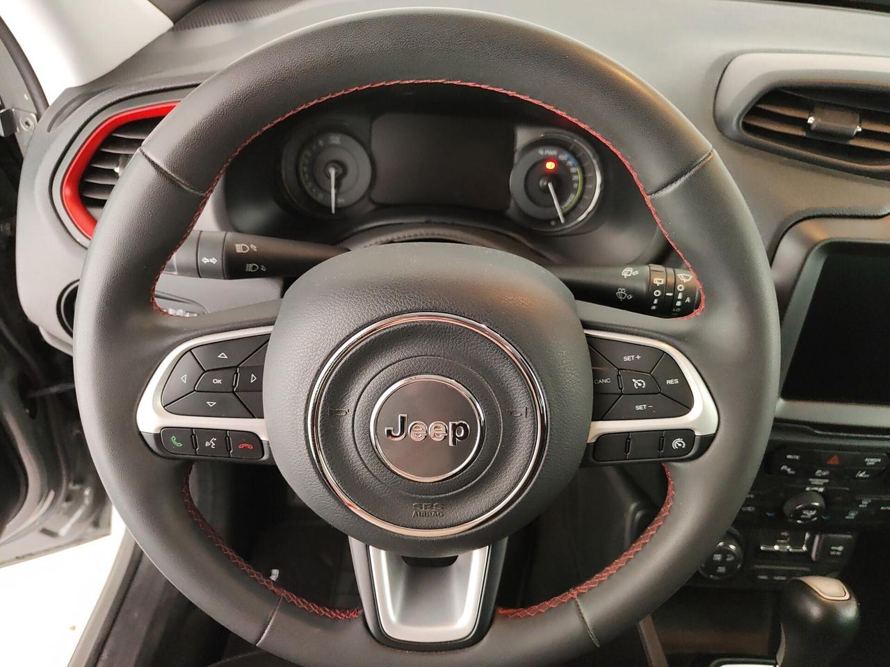 Jeep Renegade 1.3 T4 240CV PHEV 4xe AT6 Trailhawk