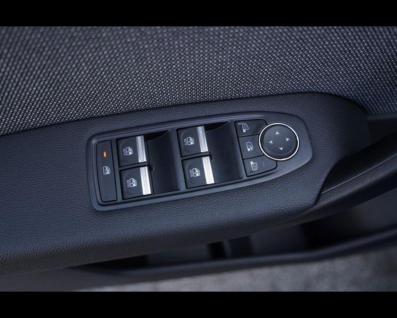 Renault Symbioz techno E-Tech full hybrid 145