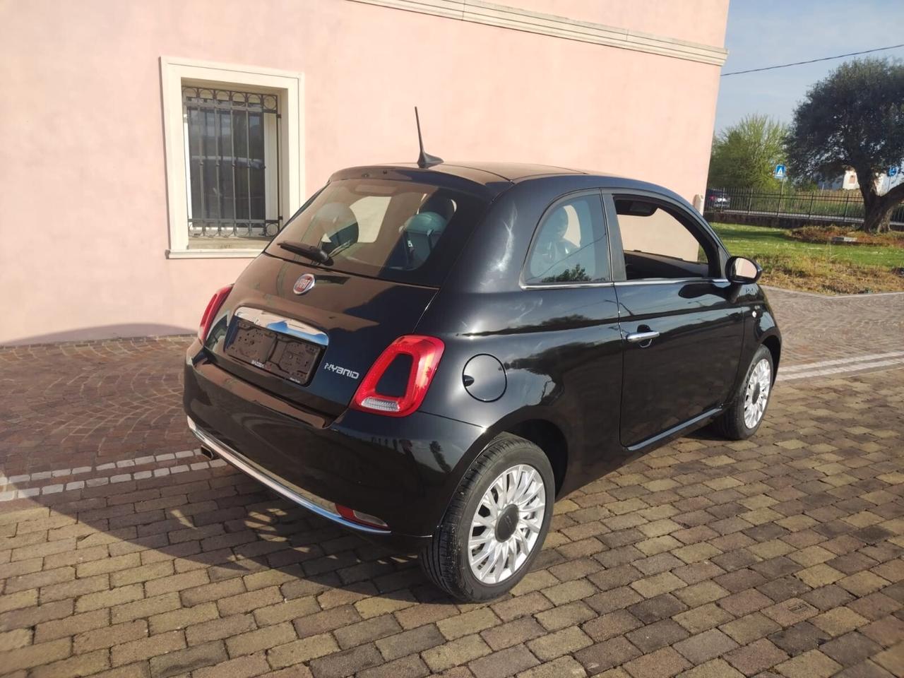 Fiat 500 1.0 Hybrid Dolcevita