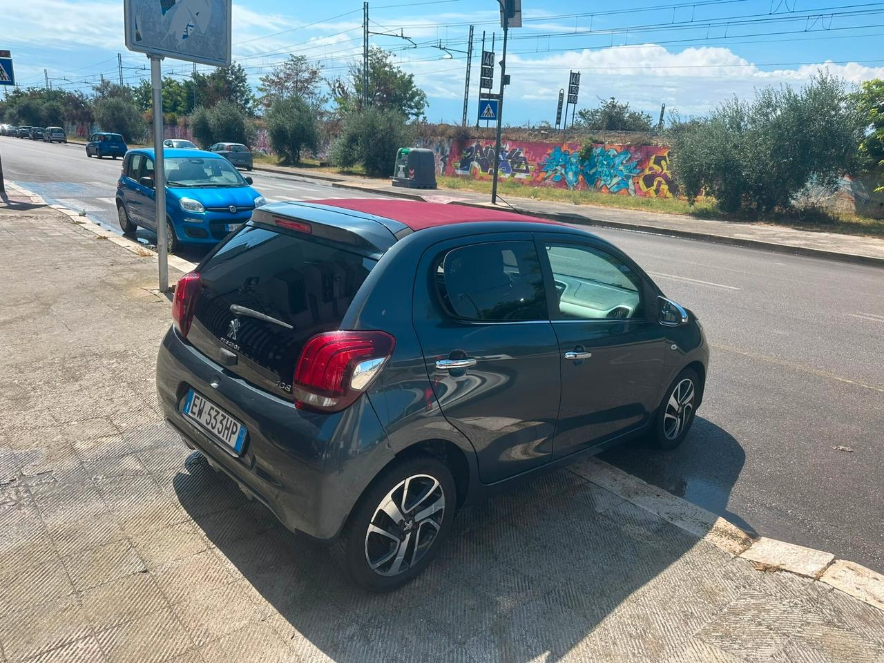 Peugeot 108 VTi 68 5 porte Allure TOP!