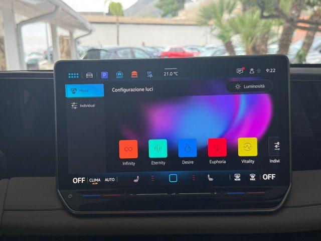 VOLKSWAGEN Tiguan 2.0 TDI 150 CV DSG Elegance