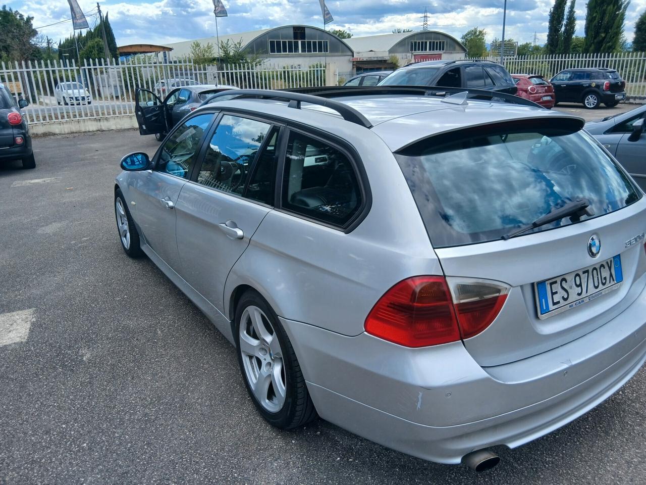 Bmw 320 320d touring m-sport doppio tetto