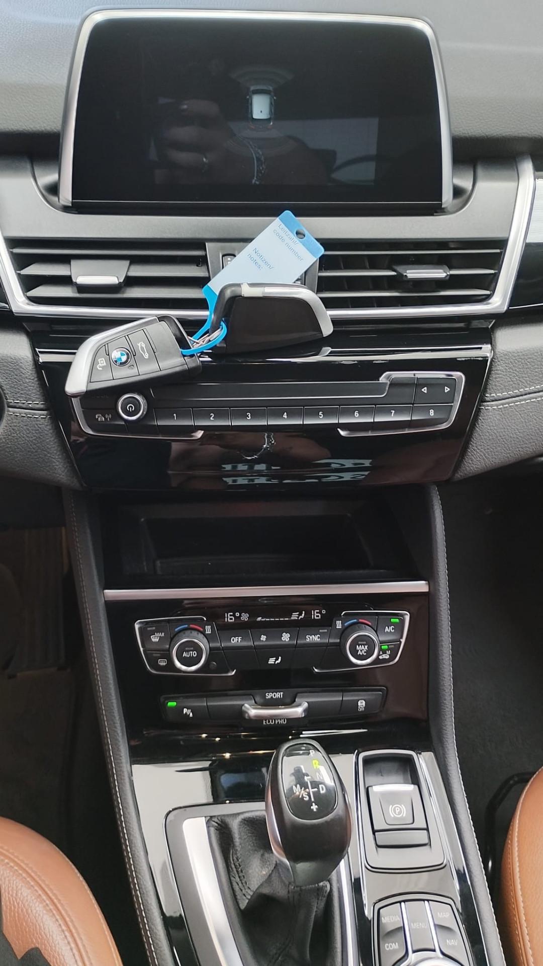 Bmw 2er Active Tourer 218d Luxury
