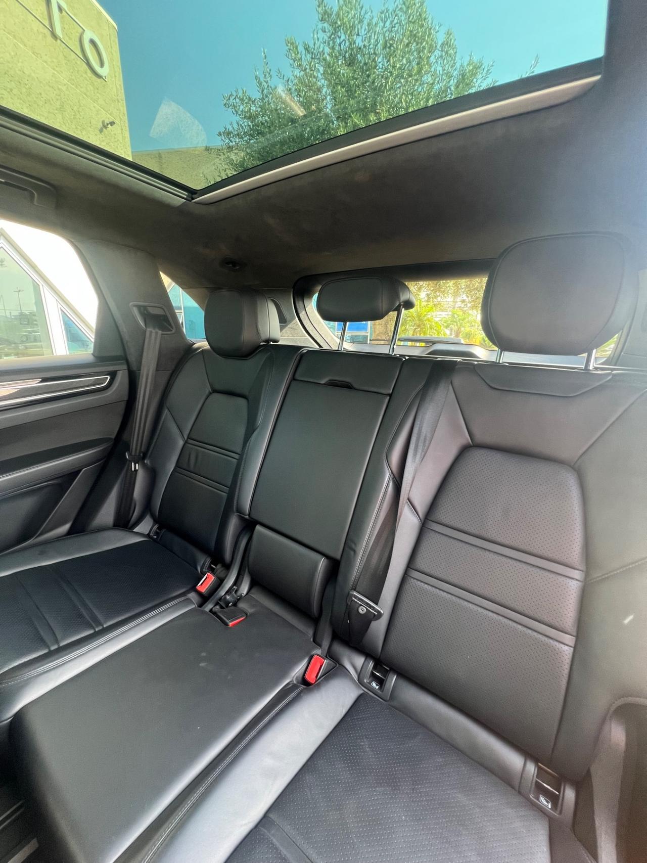 Porsche Cayenne 4.0 V8 Turbo - Possibilità Noleggio no Scoring