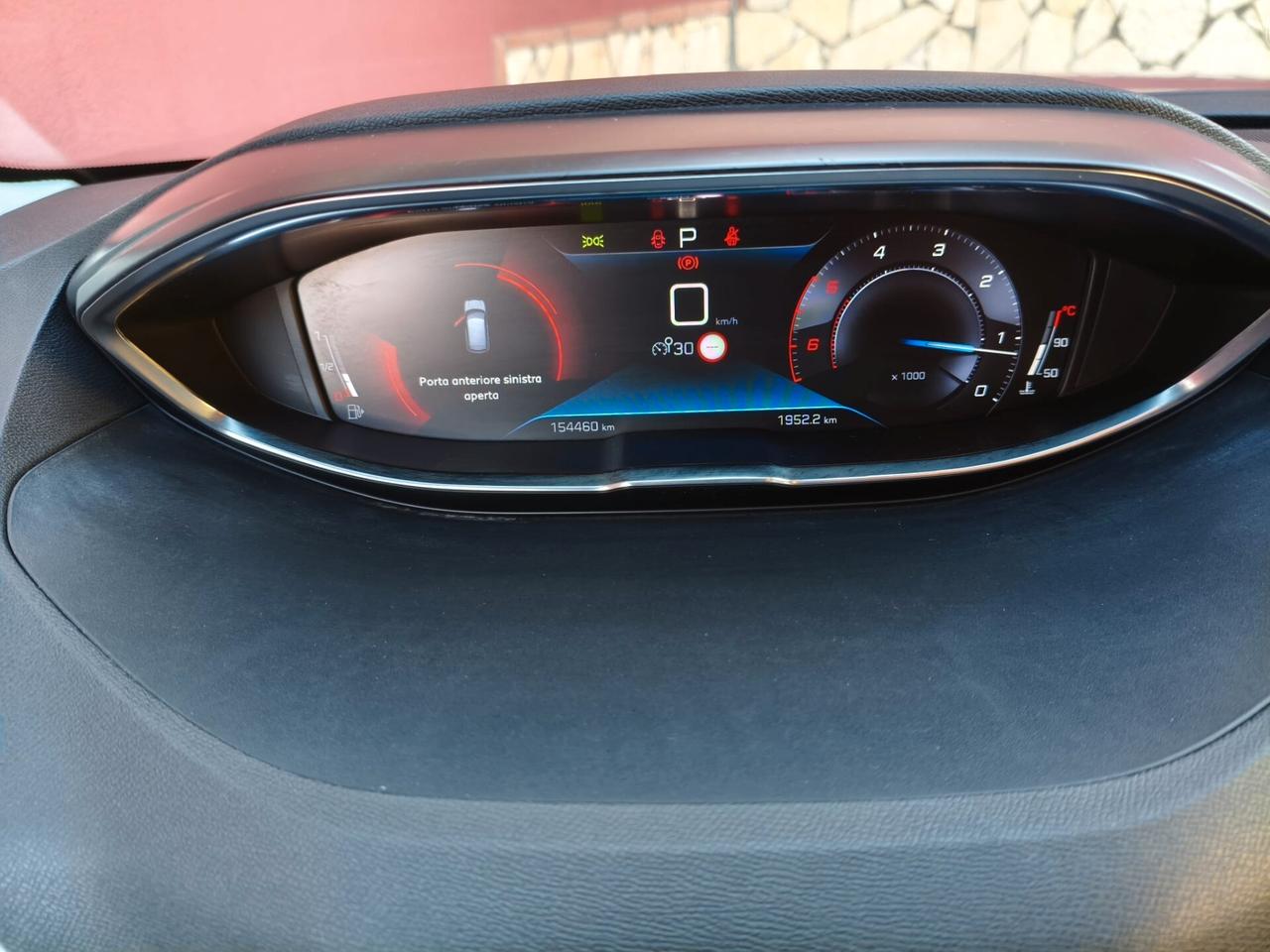 Peugeot 3008 BlueHDi 130 S&S EAT8 Business