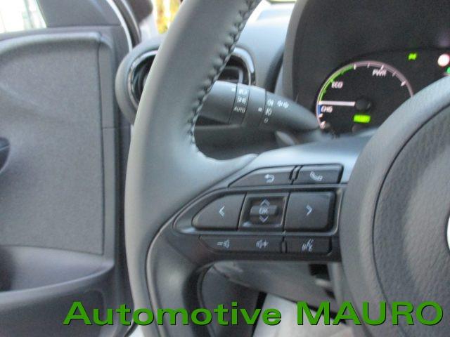 TOYOTA Yaris 1.5 Hybrid 5 porte Active - NEOPATENTATI