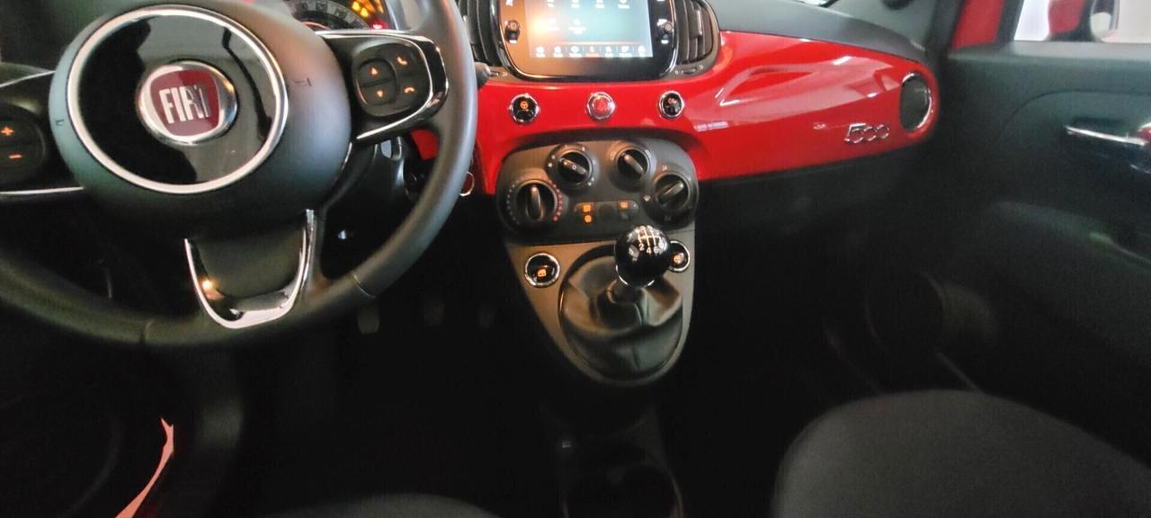 Fiat 500 1.0 Hybrid Red