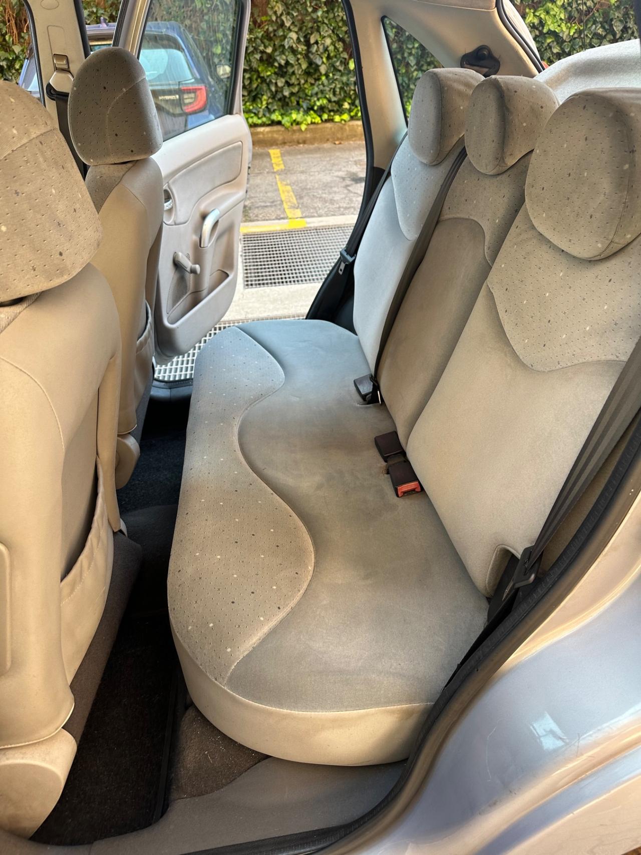 Citroen C3 1.4 aut. Elegance