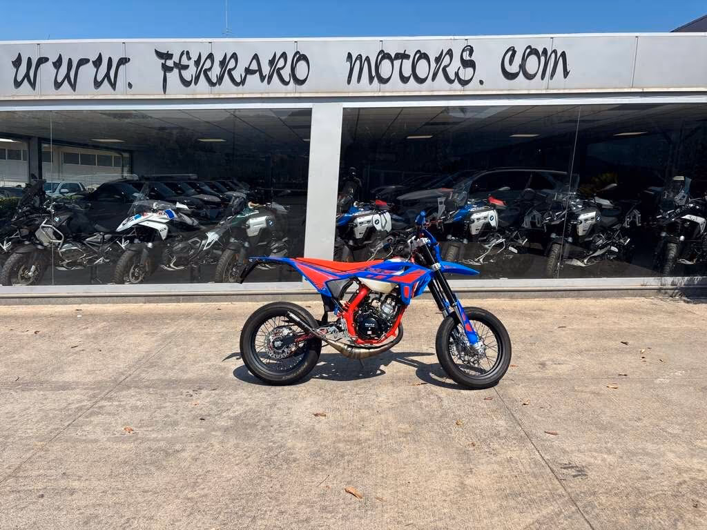Beta RR Motard 50 2T Track 2026 / KM 2.000 Tua a solo 34 Euro al mese