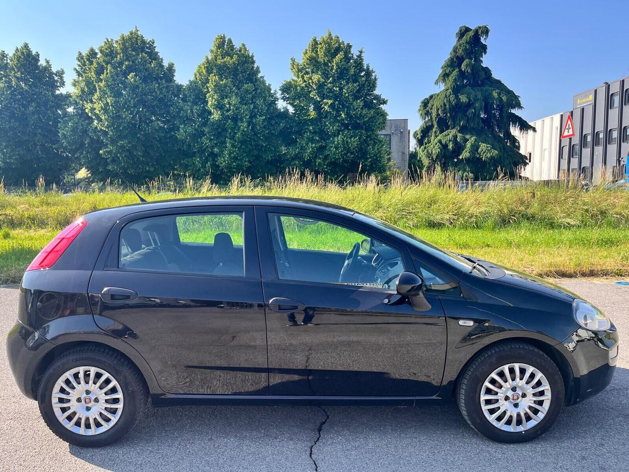 Fiat Punto 1.3 MJT II S&S 95 CV 5 porte Street