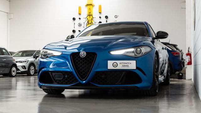 ALFA ROMEO Giulia V6 Bi-Turbo Quadrifoglio AKRAPOVIC CARBOCERAMICI