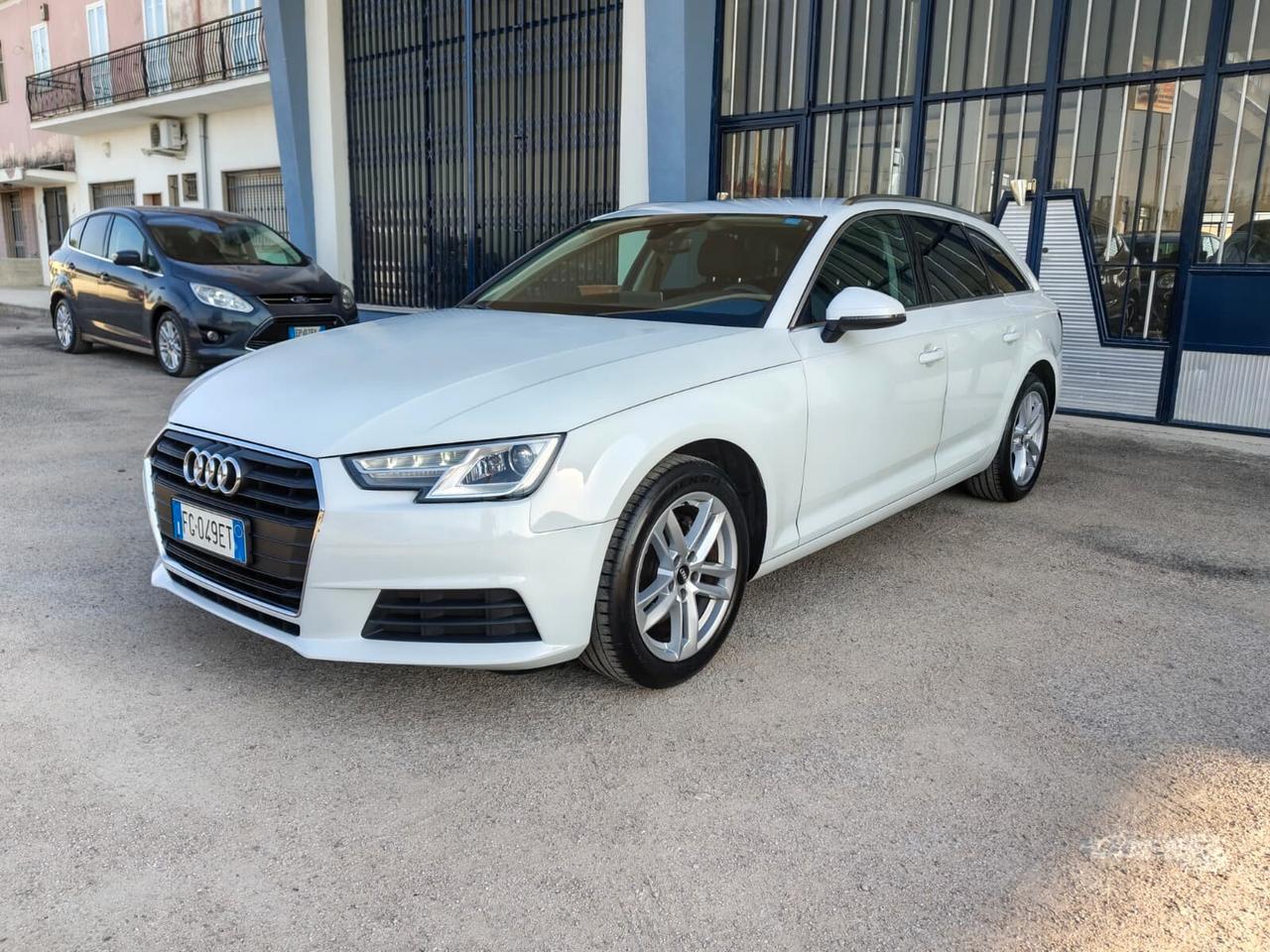 Audi A4 Avant 2.0 TDI 122 CV