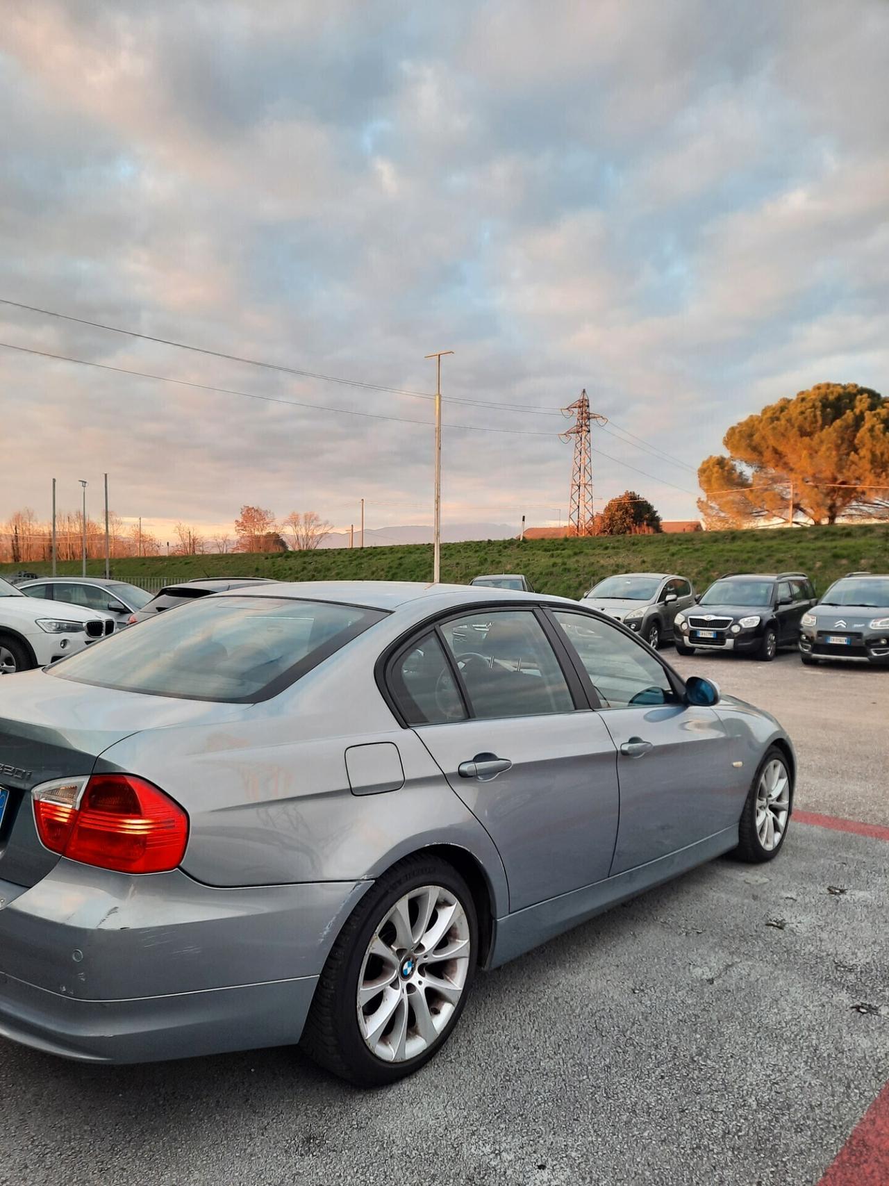 Bmw 320 320i cat Attiva