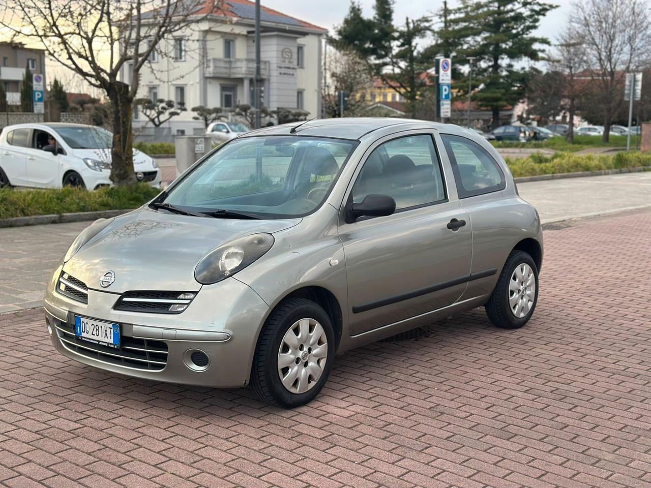 Nissan Micra 1.2 16V 3 porte Acenta
