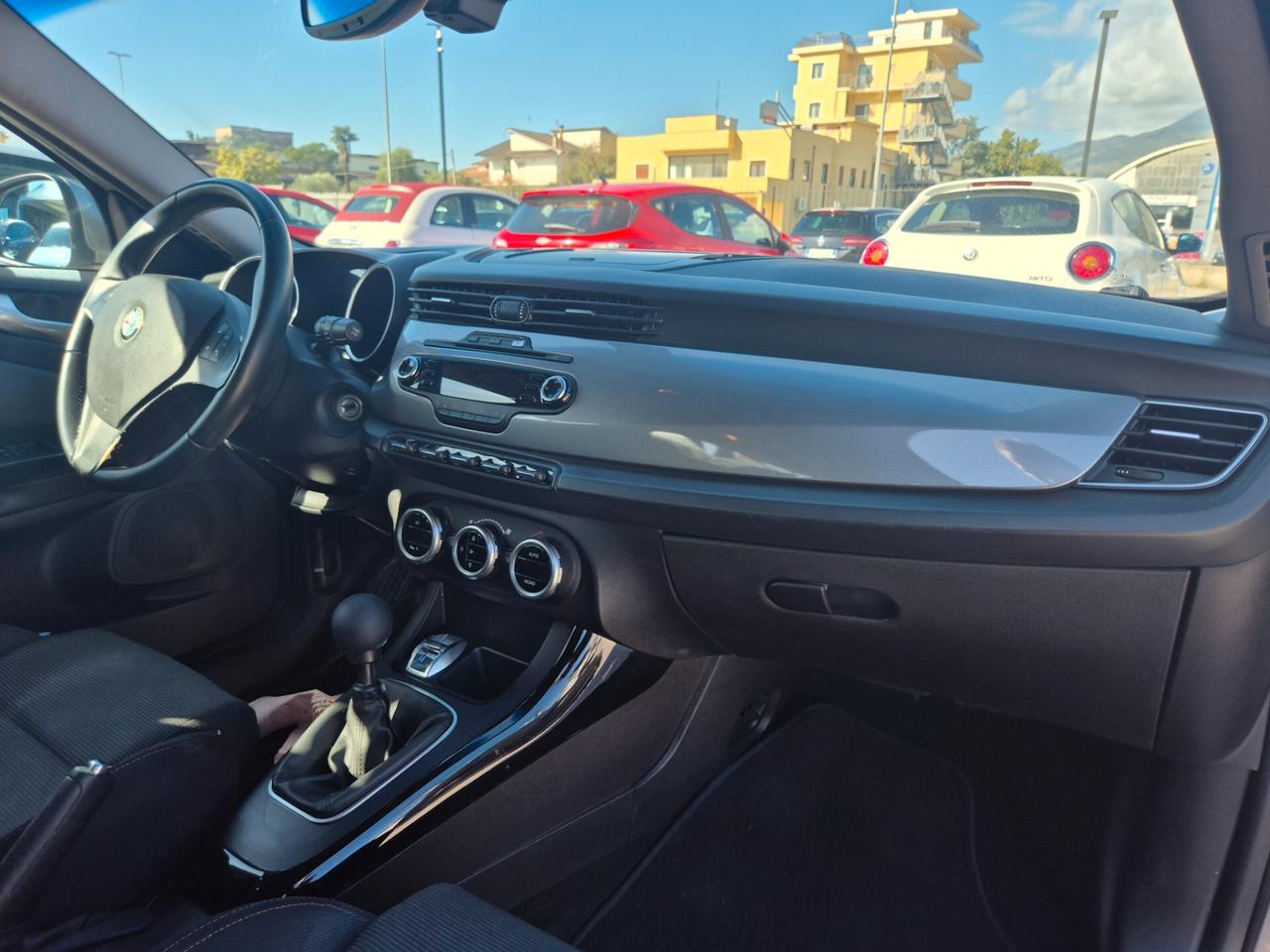 Alfa Romeo Giulietta 1.6 JTDm-2 105 CV Distinctive